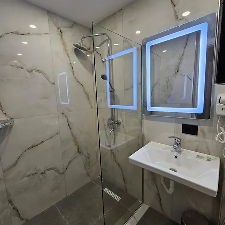 Wg Hotel 3*